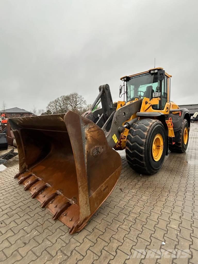 Volvo L 110 H Wielladers