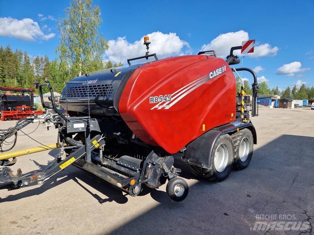 Case IH RB 545 Ronde-balenpersen