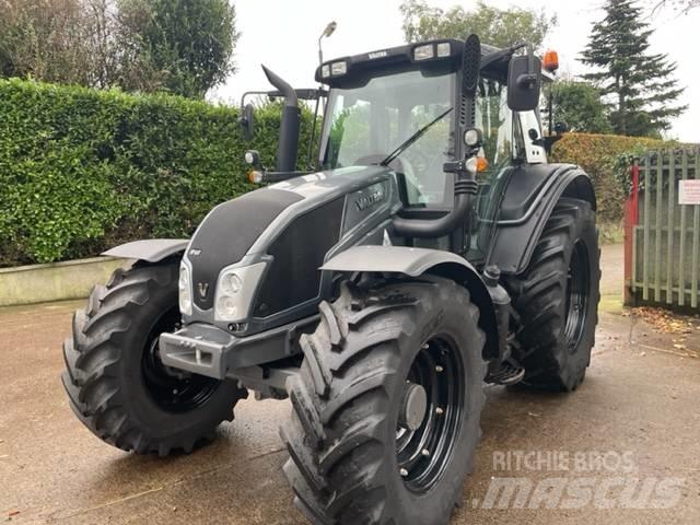 Valtra N123 HiTech-5 Tractoren