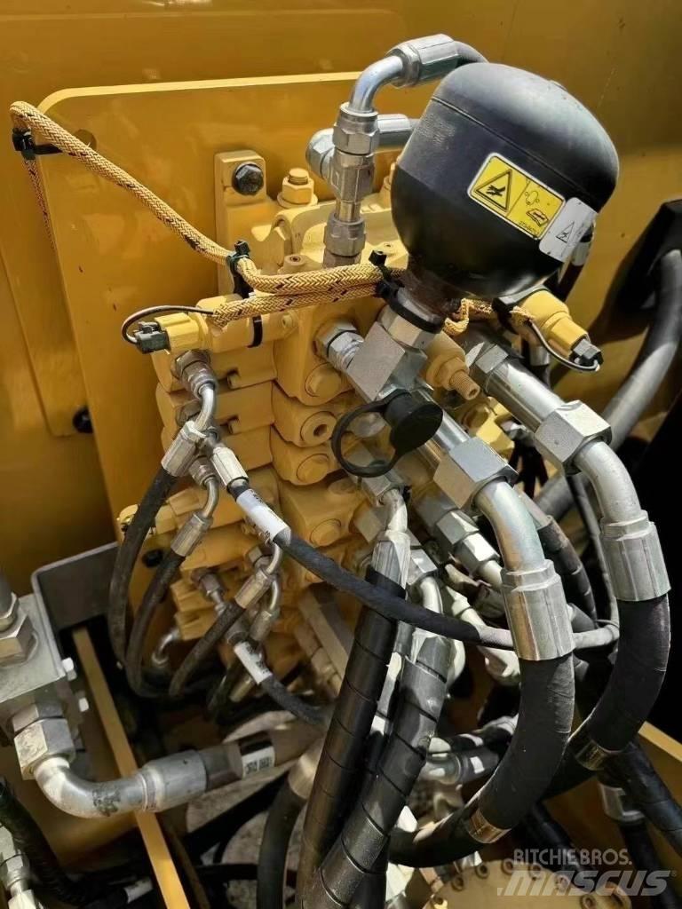 CAT 307 Minigraafmachines < 7t