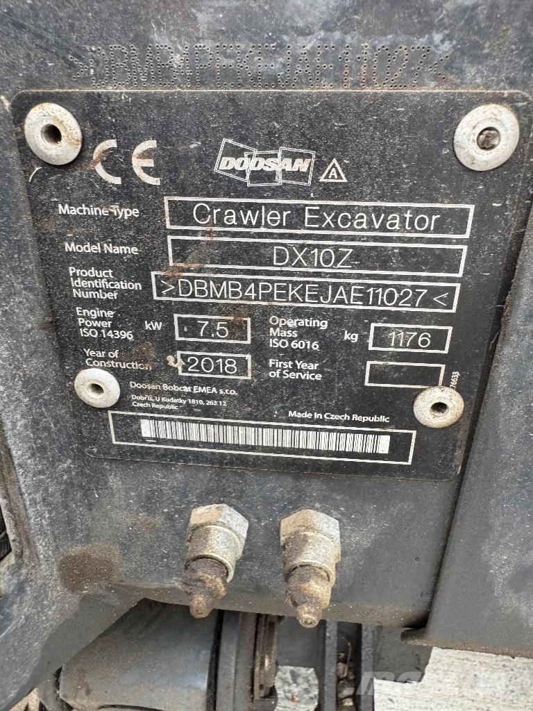 Doosan DX 10 Z Minigraafmachines < 7t