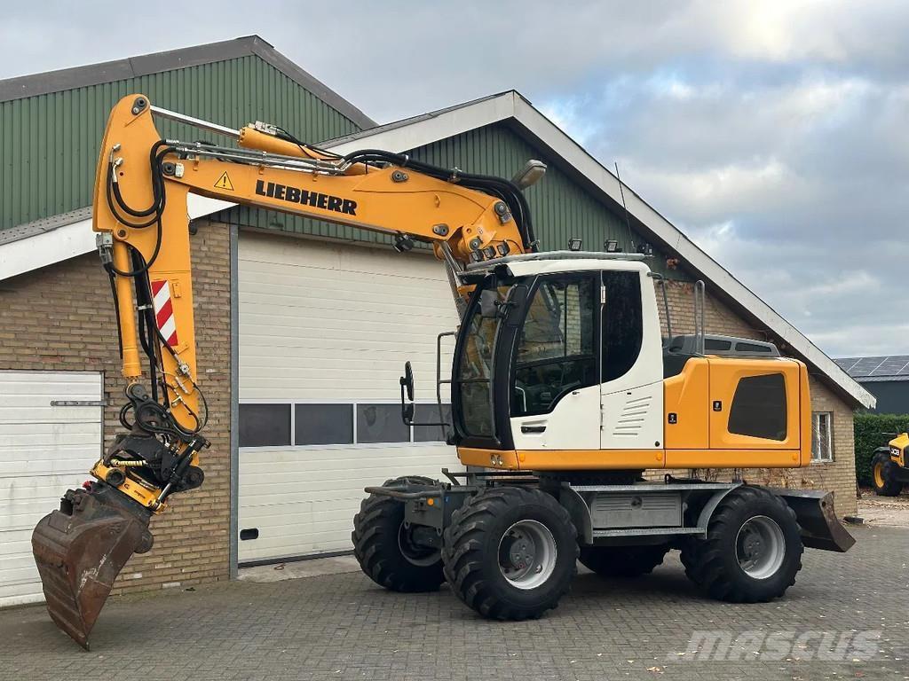 Liebherr A914 Wielgraafmachines