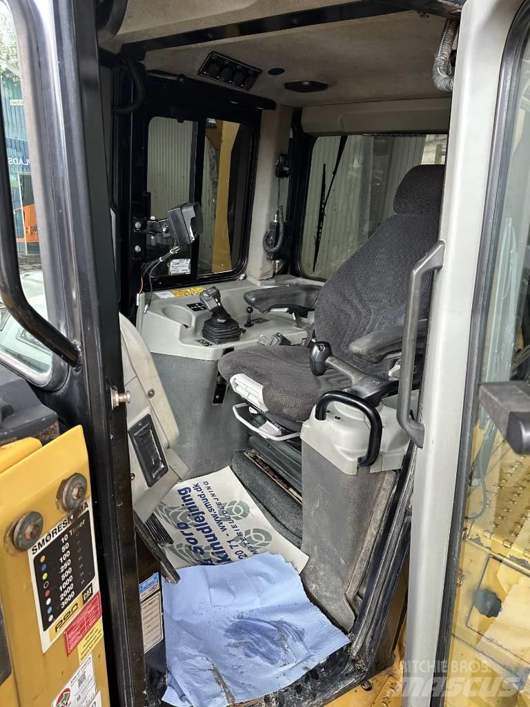 CAT D 6 T LGP Rupsdozers