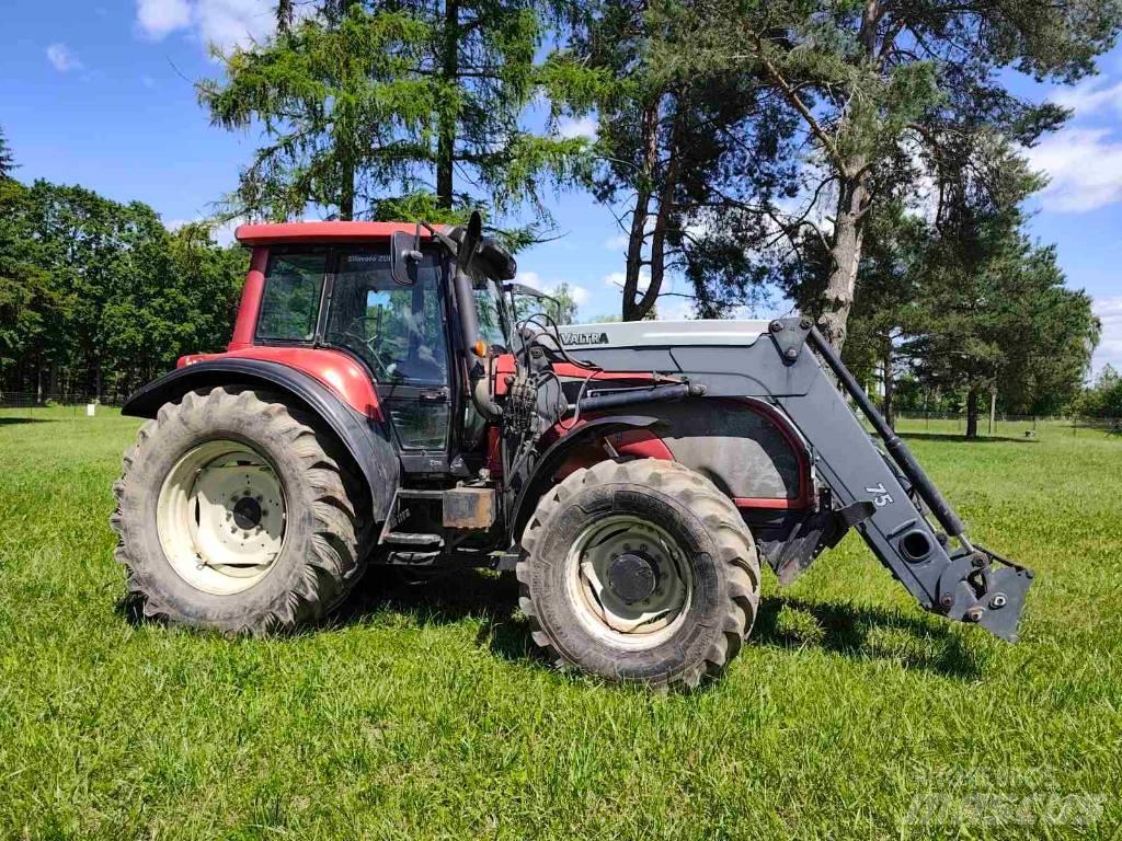 Valtra Valmet T 170 Tractoren