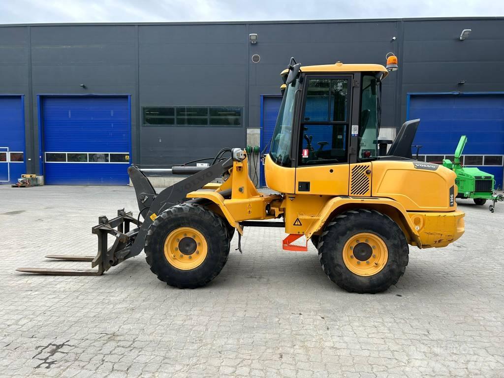 Volvo L 30 G Wielladers