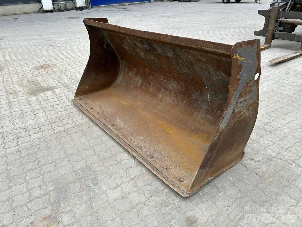 Volvo L 30 G Wielladers