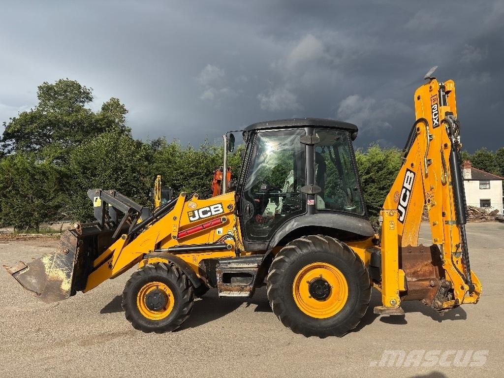 JCB 3CX Graaf-laadcombinaties