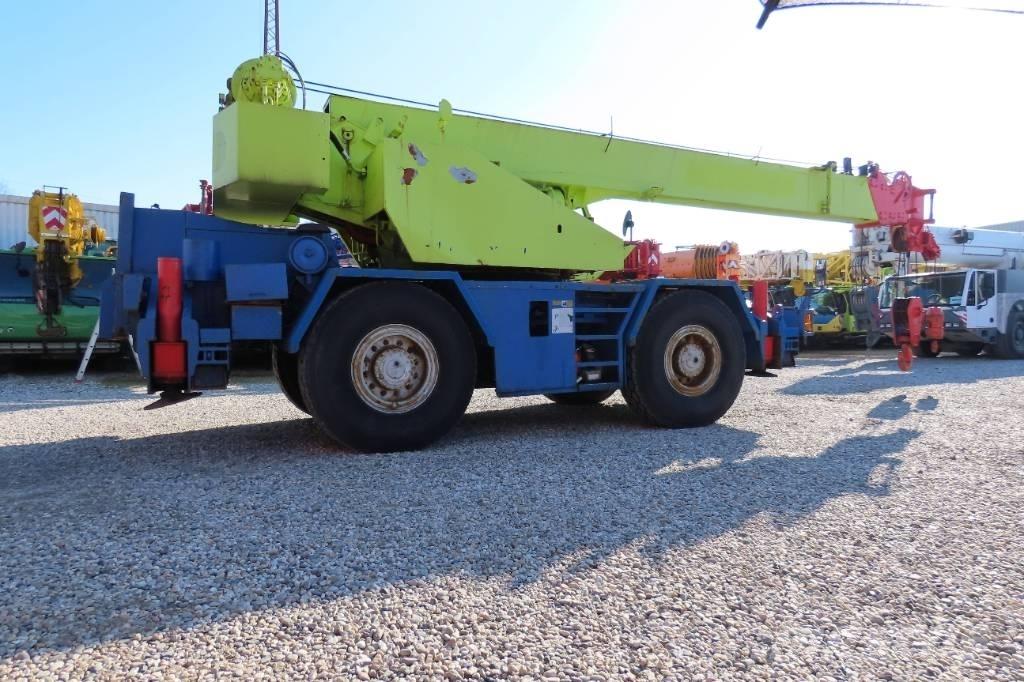 Tadano TR 250 E Ruw terrein kranen