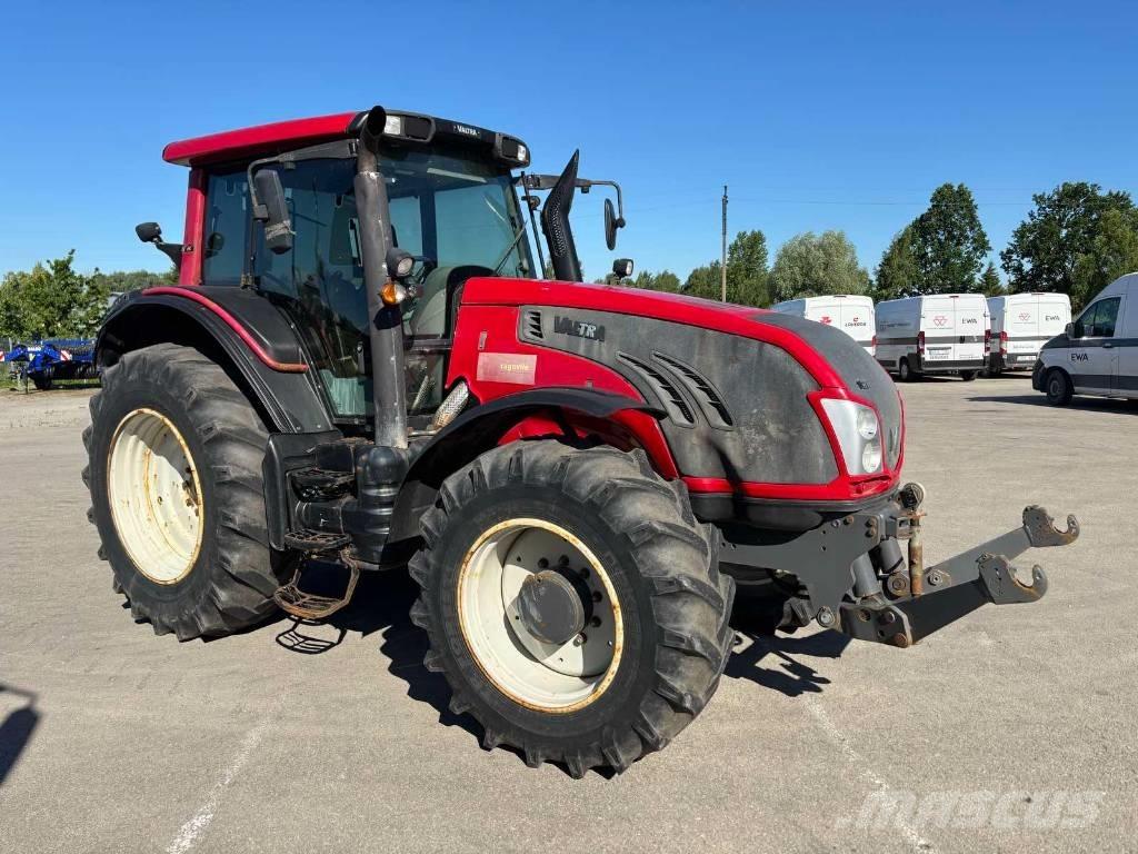 Valtra T 193 Tractoren