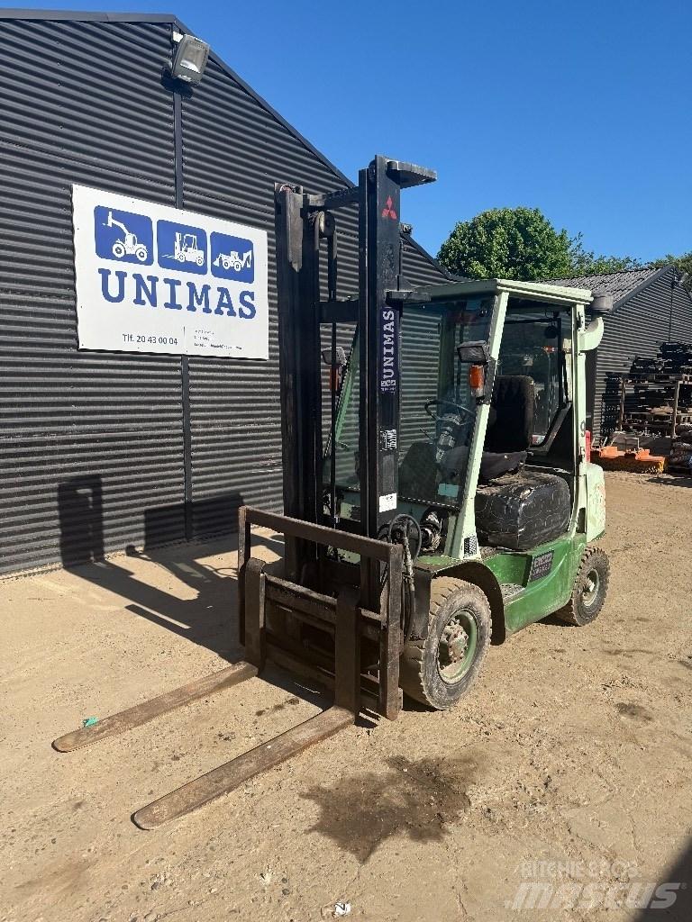 Mitsubishi FD 25 Diesel heftrucks