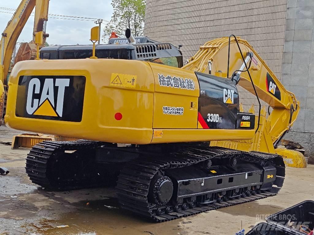 CAT 330 D2L Rupsgraafmachines