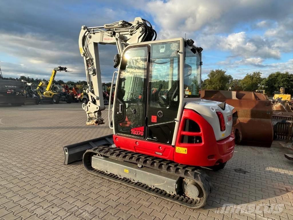Takeuchi TB 370 V4 Midigraafmachines 7t - 12t