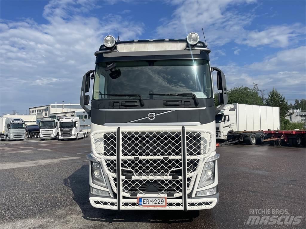 Volvo FH540 6x2 Trekkers