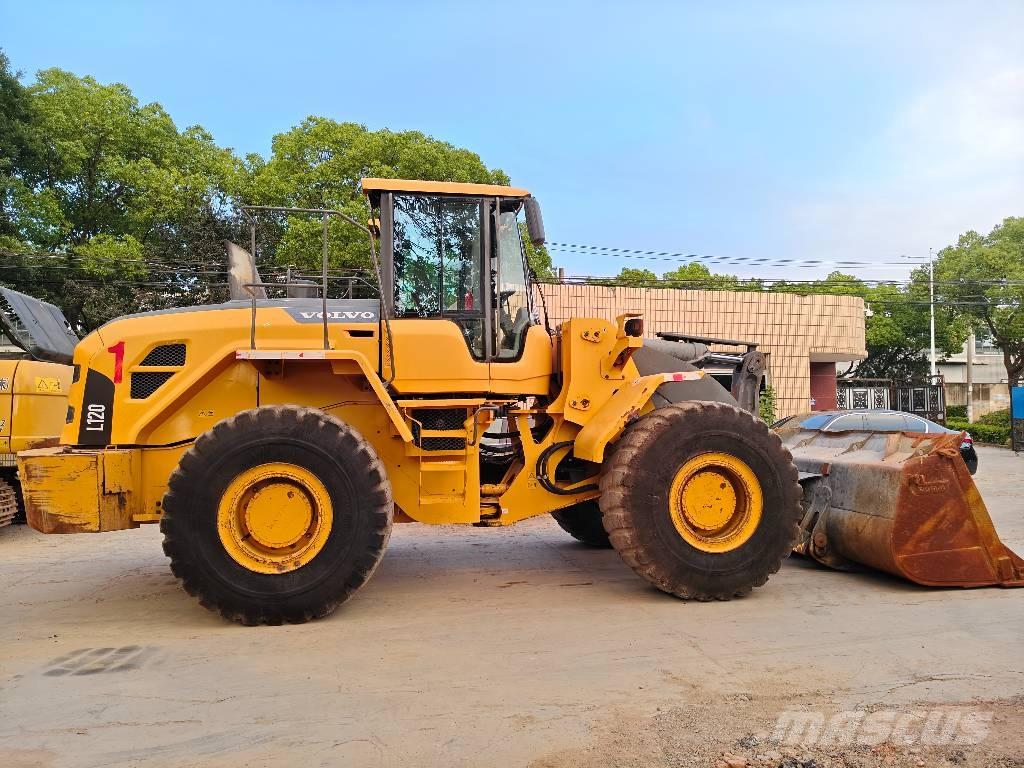 Volvo L 120 Wielladers