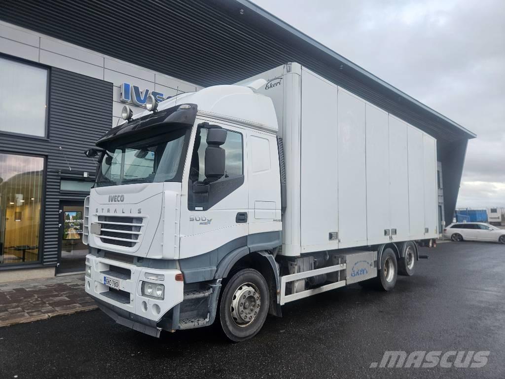 Iveco Stralis 6x2 Bakwagens met gesloten opbouw