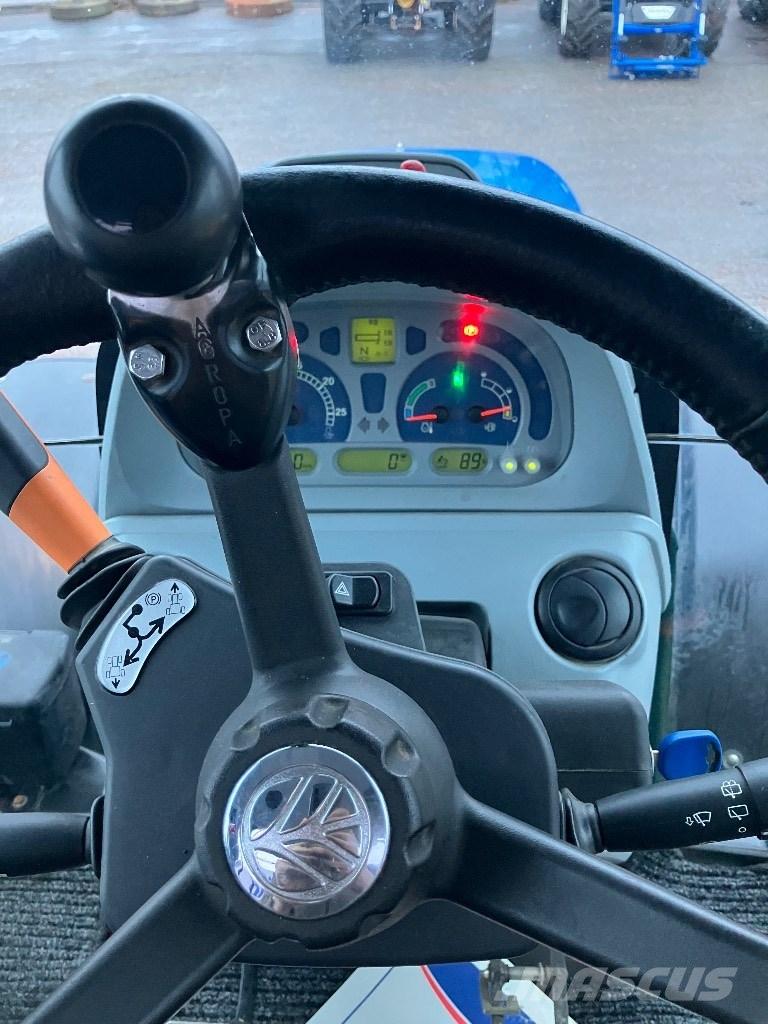 New Holland T7.210 Tractoren