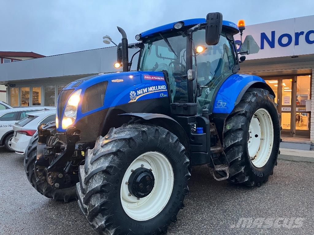 New Holland T7.210 Tractoren