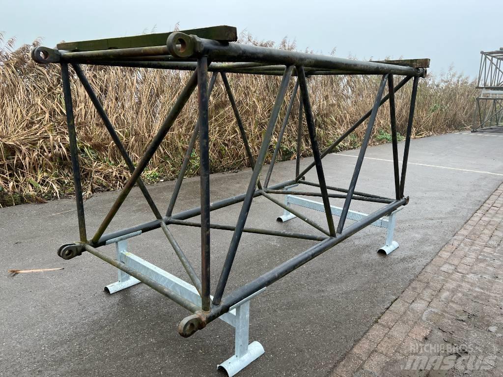 Hitachi KH 180-3 Kranen onderdelen en gereedschap