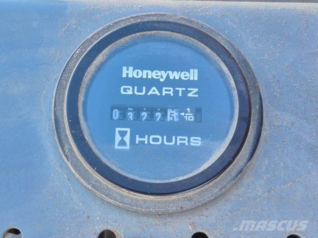 SkyJack SJ 4632 Schaarhoogwerkers