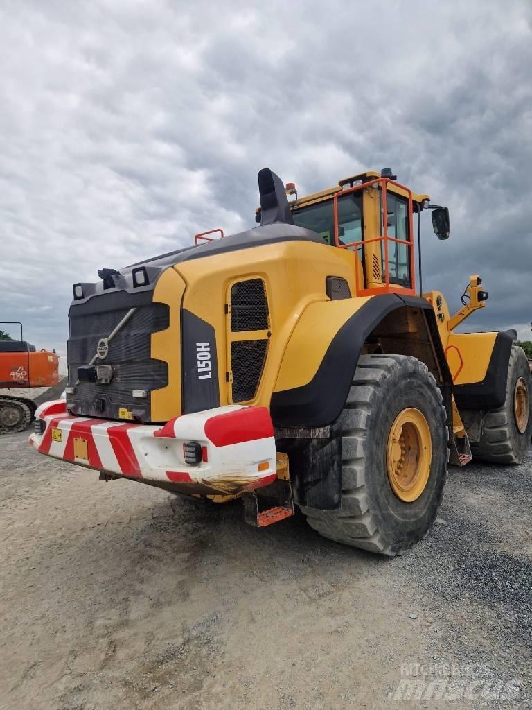 Volvo L 150 H Trilrolwalsen