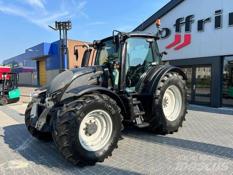 Valtra N 154 A Tractoren