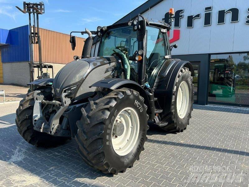 Valtra N 154 A Tractoren
