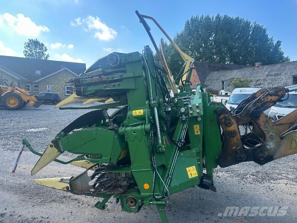 Krone Big x 1180 Zelfrijdende veldhakselaars