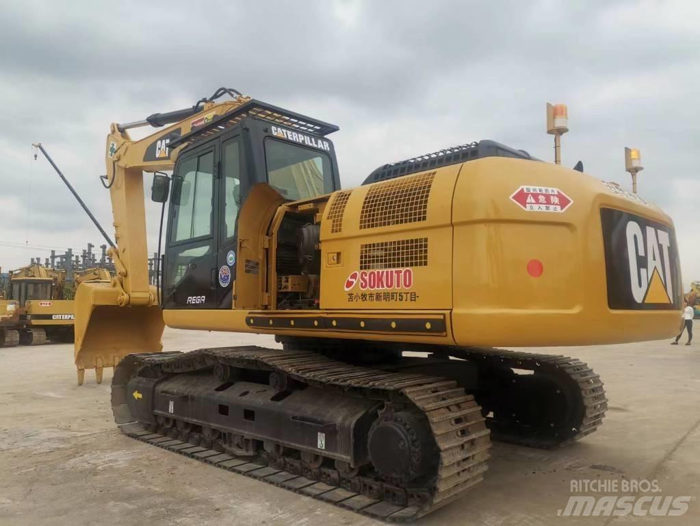 CAT 330 D Rupsgraafmachines