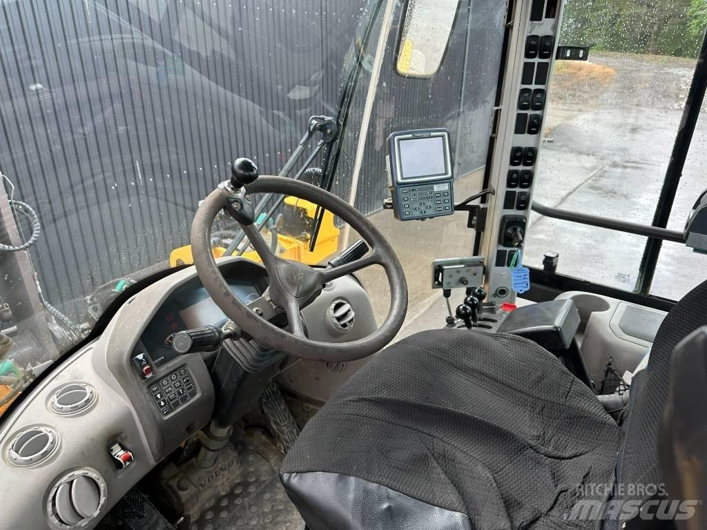 Volvo L 90 F Wielladers