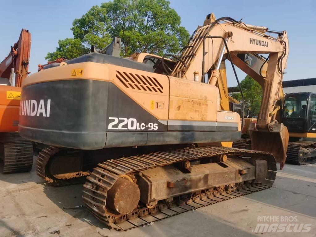 Hyundai 220lc-9s Midigraafmachines 7t - 12t
