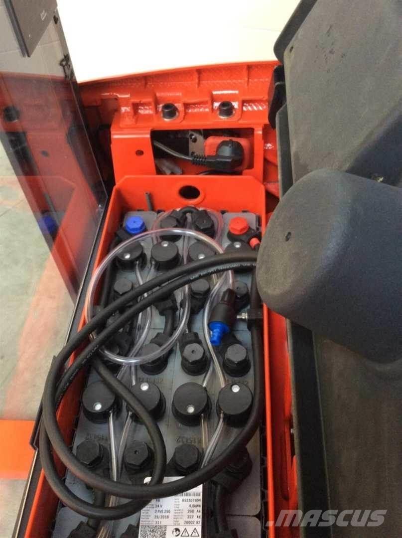 Linde L16 Meeloop stapelaar