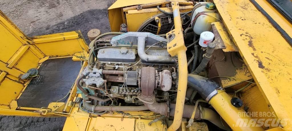 Volvo A 25 C 6x6 Knik dumptrucks