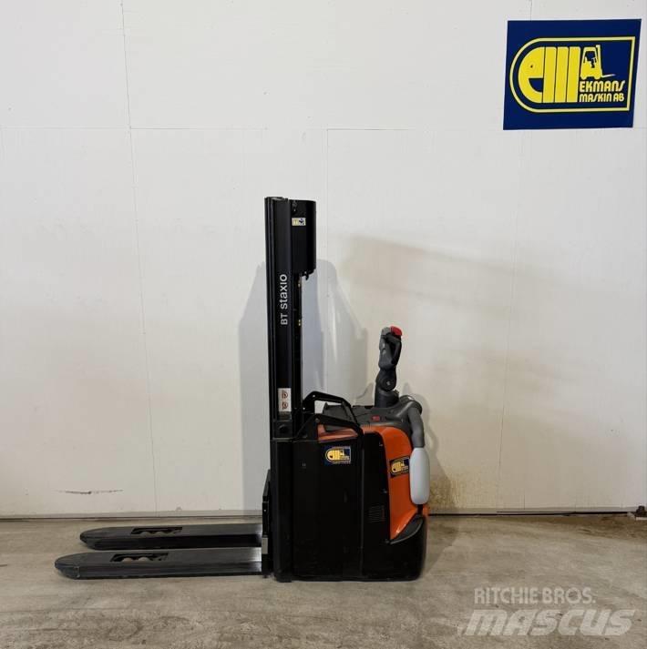 BT Truck SPE 120 L Meeloop stapelaar