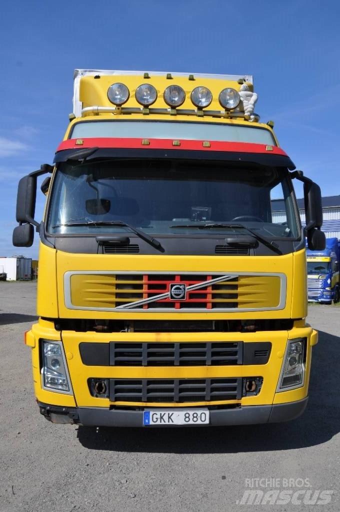 Volvo FM-340 4*2 Bakwagens met gesloten opbouw