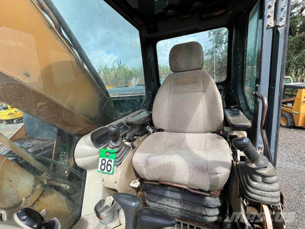 CASE CX 210 B LR Rupsgraafmachines