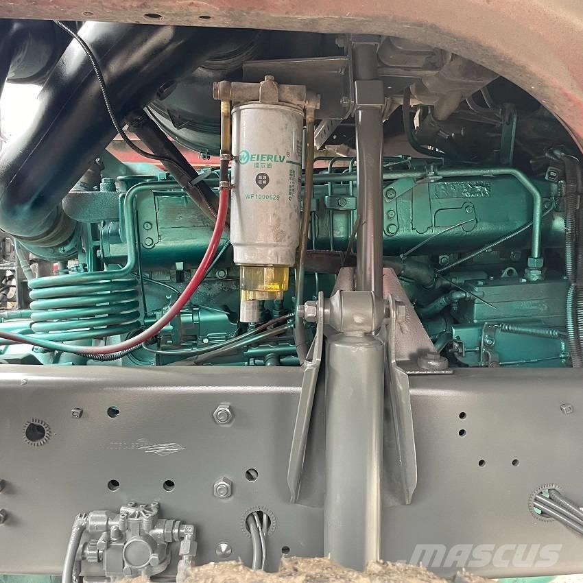 Howo 420 6x4 Trekkers