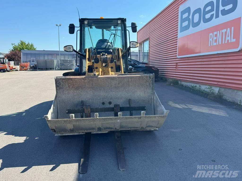 CAT 906 M Wielladers