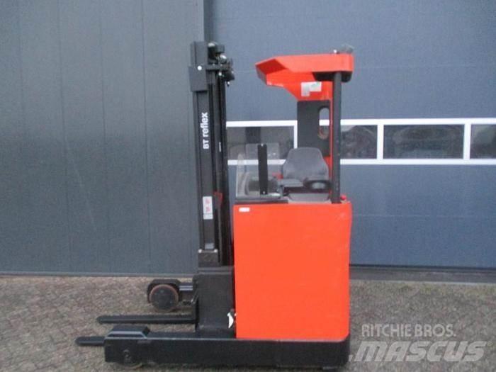BT RRE 120M Reachtruck voor hoog niveau
