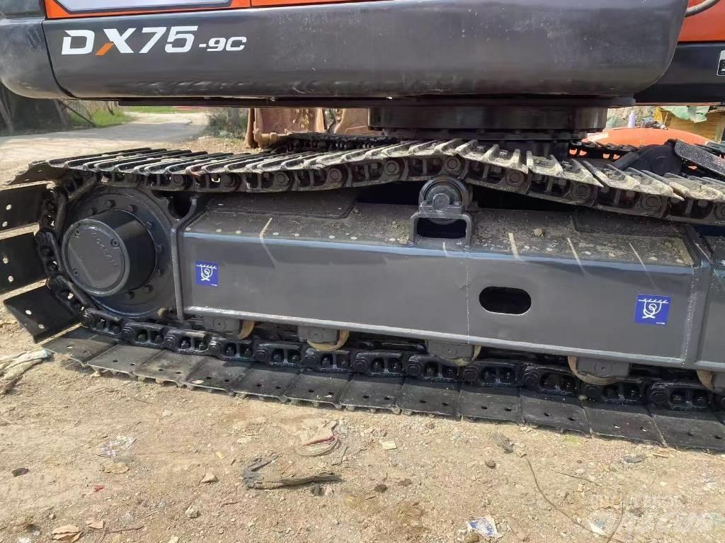 Doosan DX 75-9 C Midigraafmachines 7t - 12t