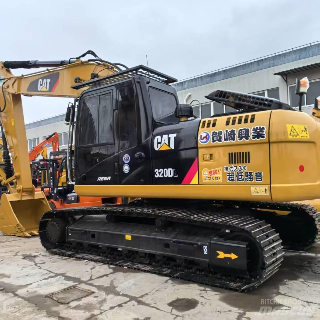 CAT 320 D L Rupsgraafmachines