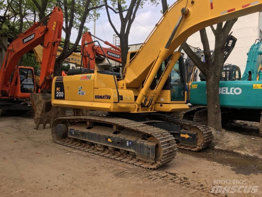Komatsu PC 200-8 Rupsgraafmachines