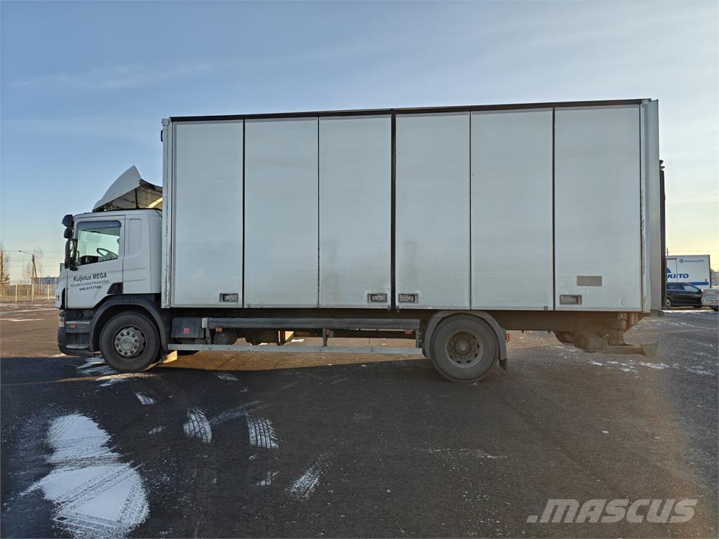 Scania P320 Bakwagens met gesloten opbouw