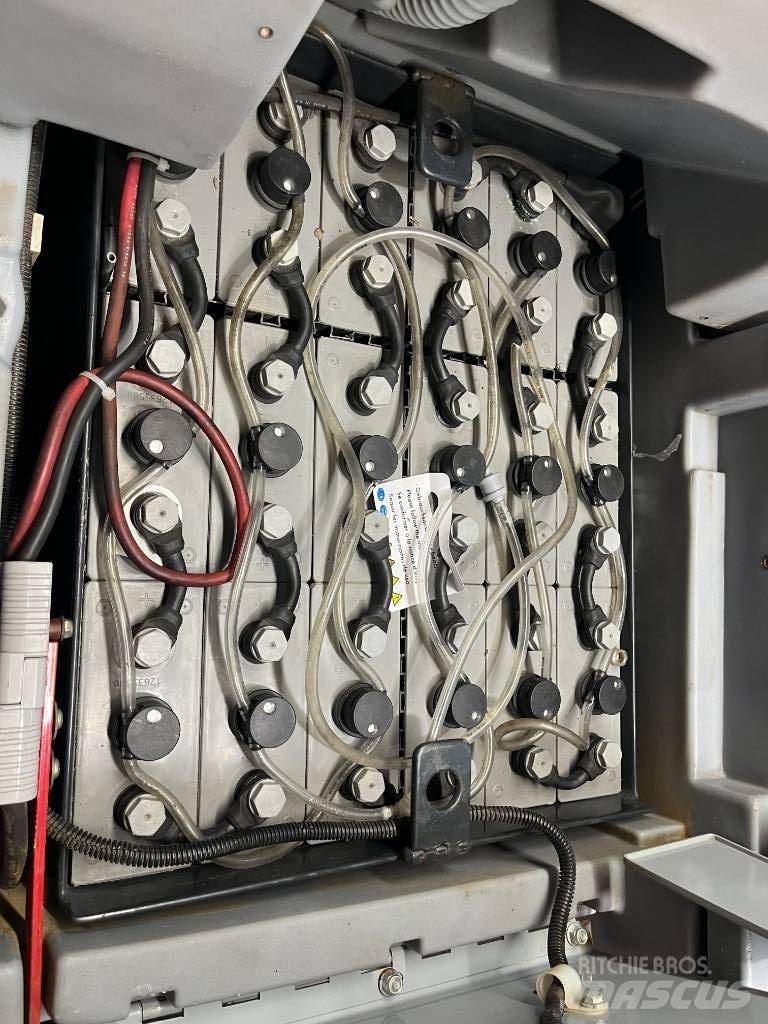 Nilfisk BR 800 S Schrobzuigmachines