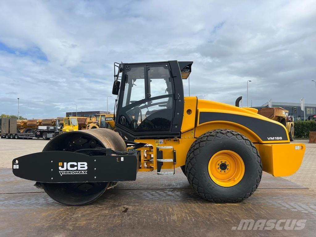 JCB VM166D Trilrolwalsen