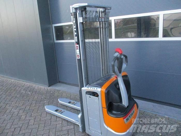 Still EXV 14C Meeloop stapelaar