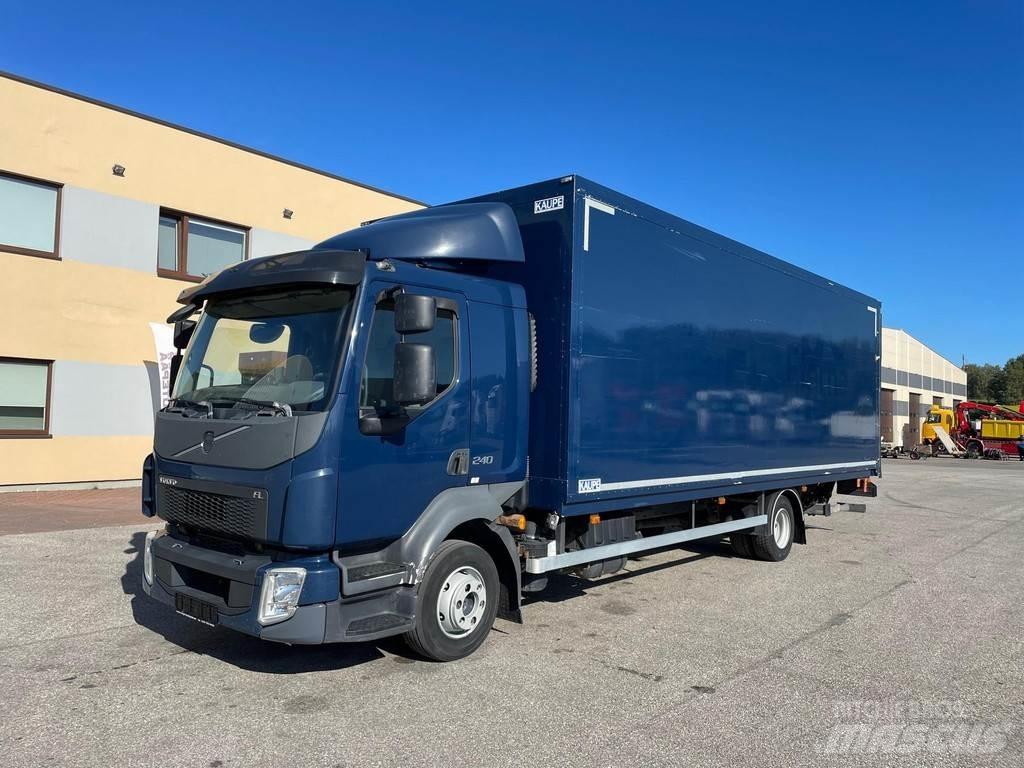 Volvo FL240 + LIFT Bakwagens met gesloten opbouw