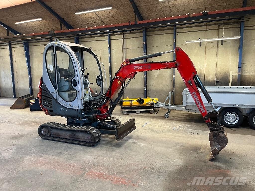 Neuson 2203 RD Minigraafmachines < 7t