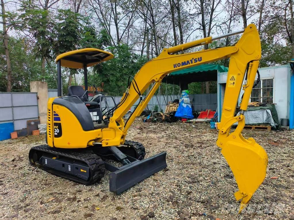 Komatsu PC 30 Minigraafmachines < 7t