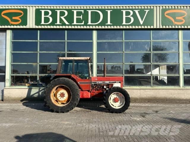 International 955 A Tractoren