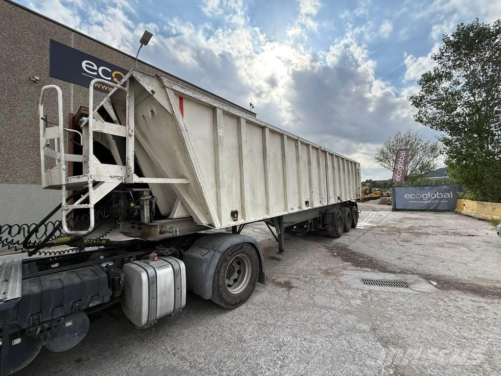 Fruehauf 38M Kippers